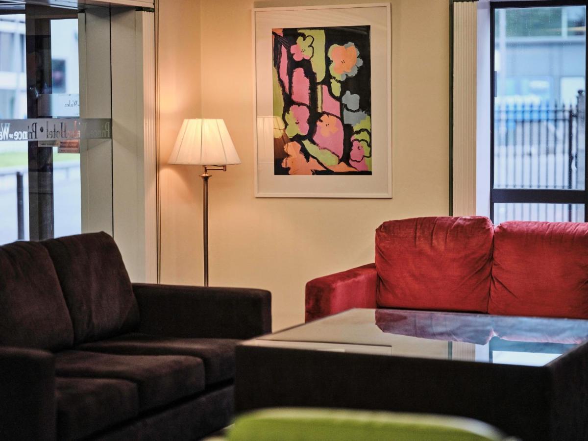 Prince Of Wales Hotel Athlone Bagian luar foto