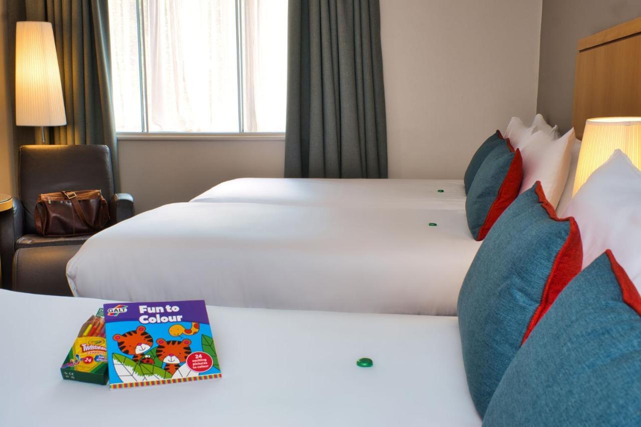 Prince Of Wales Hotel Athlone Bagian luar foto