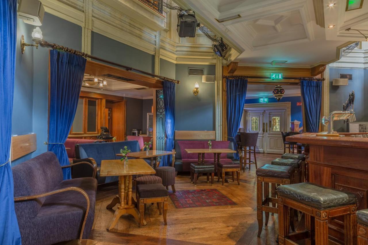 Prince Of Wales Hotel Athlone Bagian luar foto